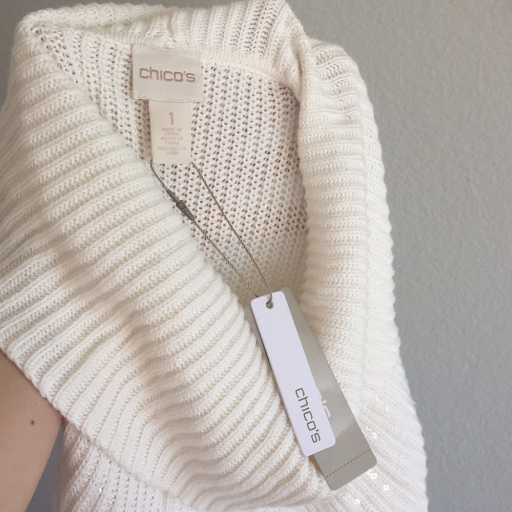 Butter color sweater w sequence. W tags